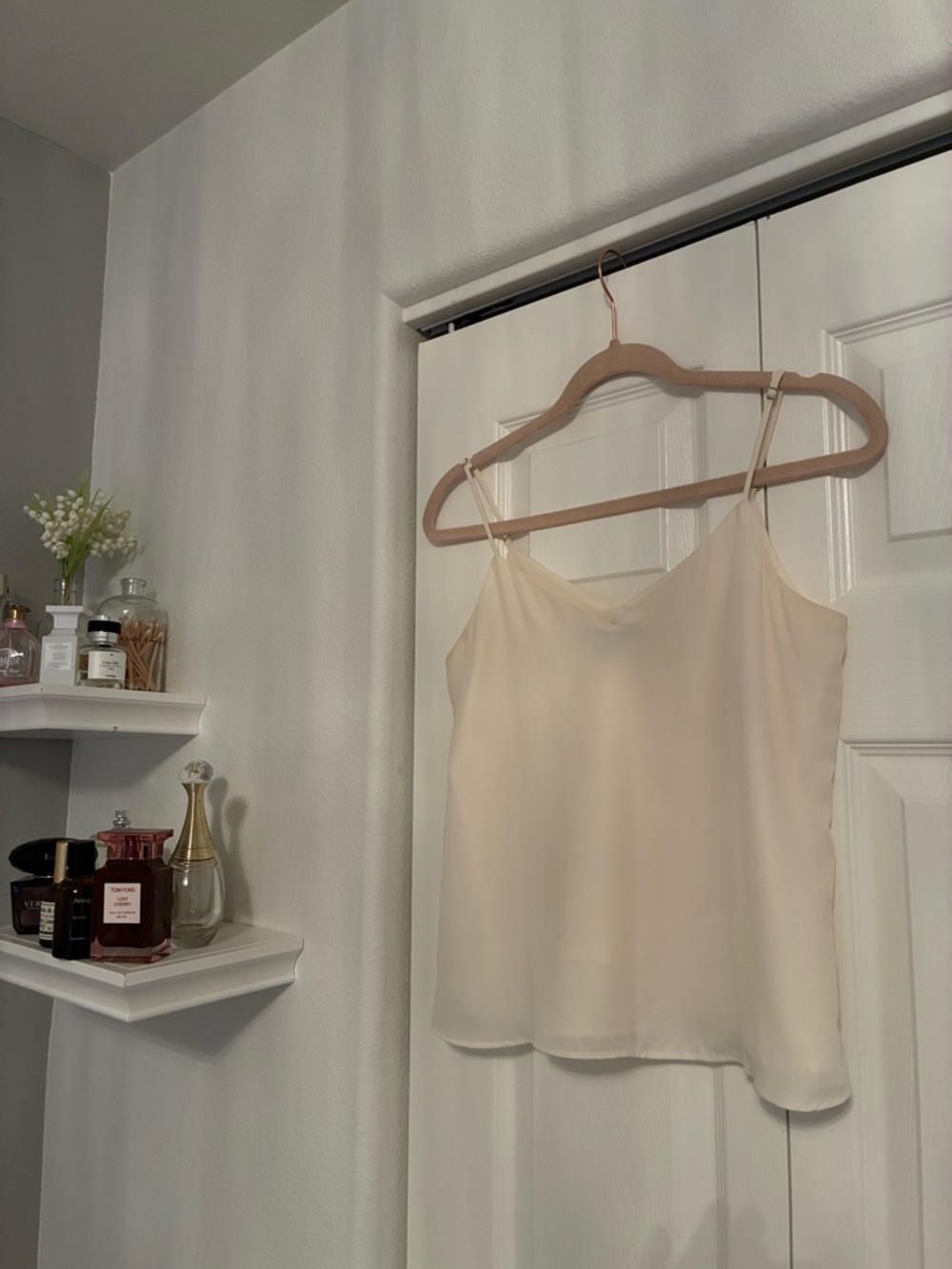 Banana republic Women’s Cream Satin Camisole Tank Top